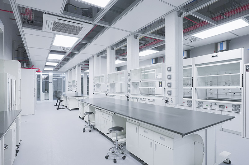 高州实验室革新：安全与科技的现代融合